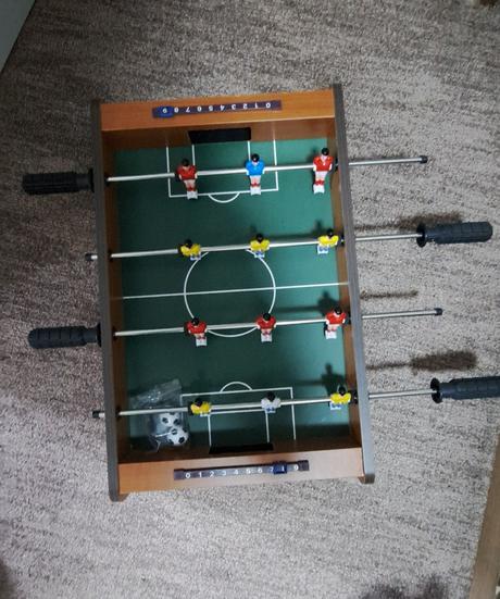 Stolný futbal,