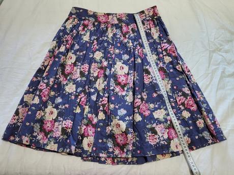 Kvetovaná sukňa, esprit,36