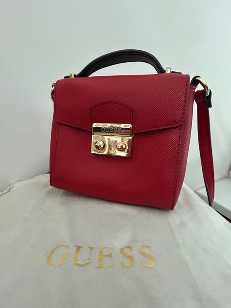 Guess kabelka, guess
