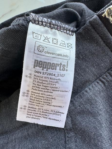Tmavosivé nohavice, pepperts,140