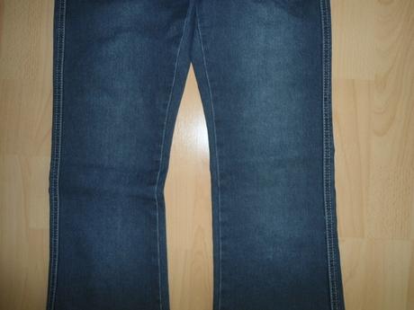 Dievcenske rifle, 164