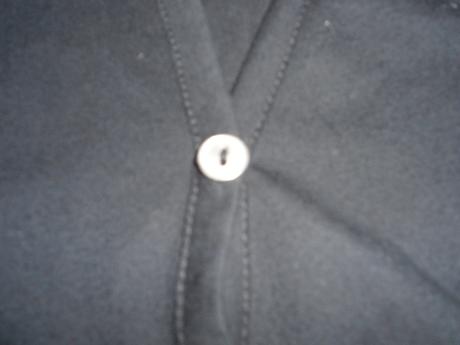 Cierna dlha vesta, gate,m