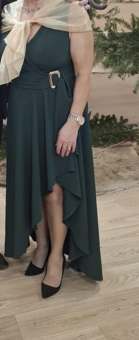 Spoločenské šaty, 44