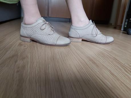 Kožené poltopánky, baťa,37