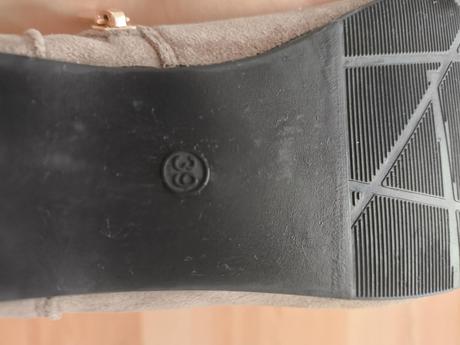 Semišové kotníkové čižmičky, 39