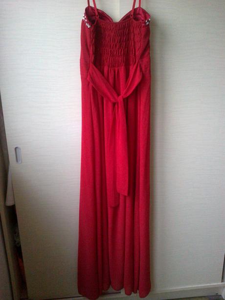 Spoločenské šaty, 38