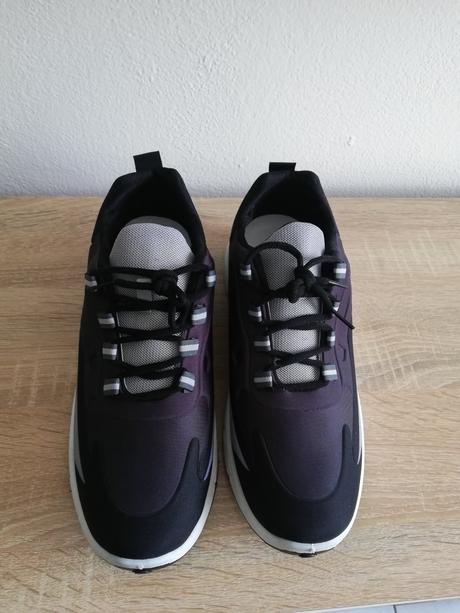 Tenisky veľ. 43, 43