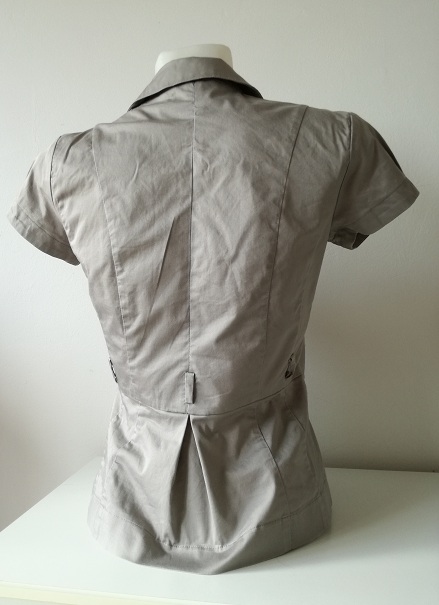 Hnedé sako reserved, reserved,s