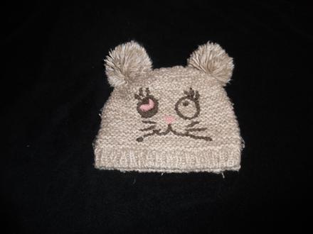 Dvojbrmbolcová čiapka, next,110