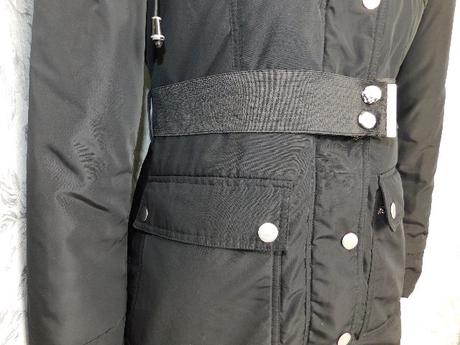 Luxusna zimna predlzena bunda s odonimatelnou kapu, 38