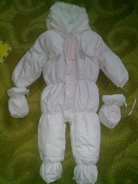 Nenosený zimny overal, 56