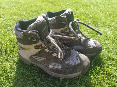 Turistické nepremokavé topánky, 28