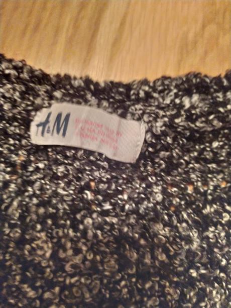Svetriky, h&m,152