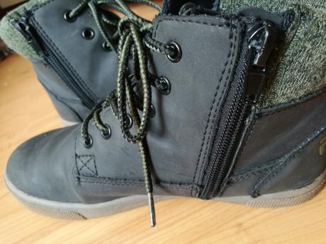 Zateplené topánky zn. fila, fila,34
