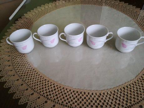 Retro porcelánové kávové šáky,