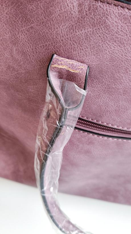 Veľká kabelka fialová kožená,