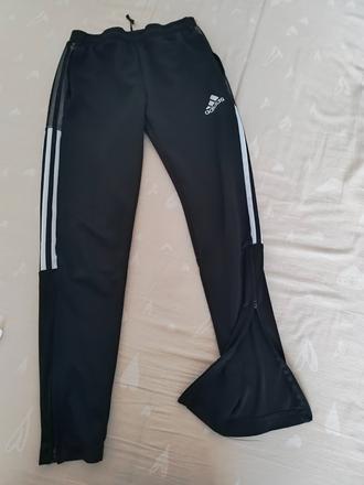 Adidas tepláky cena s poštou, adidas,164