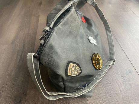 Siva kozenkova kabelka, deichmann