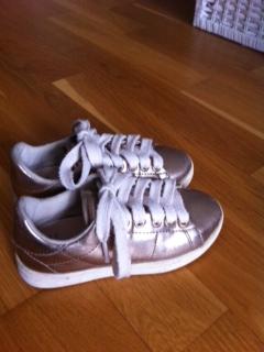 Šnurovacie tenisky, zara,27