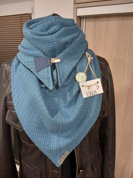 Ručne šitý šál, 