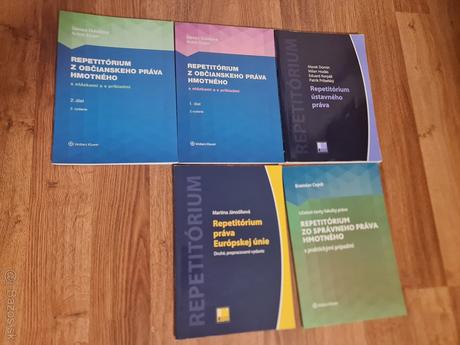 Právnická literatúra,