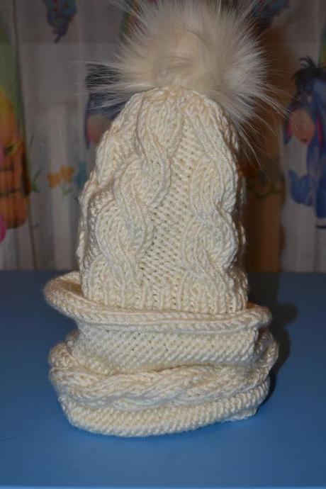 Štrikovaný set-čiapka+nákrčník, 110