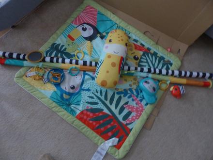 Fisher-price senzačná hracia podložka rainforest, 