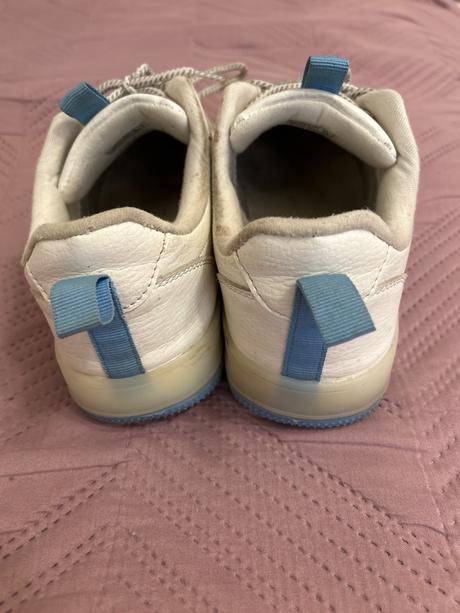 Pekne tenisky, reserved,39