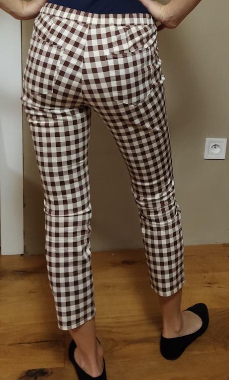 Stvorcovane tristvrtove nohavice uniqlo, xs