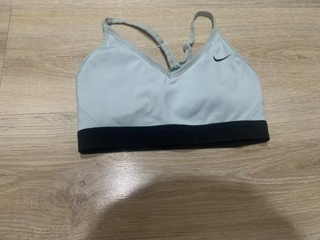 Športová podprsenka s nike indy bra, nike,s