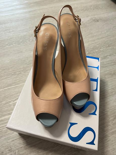 Topánky zn. guess, guess,39