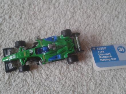 Nová formula s visačkou, 