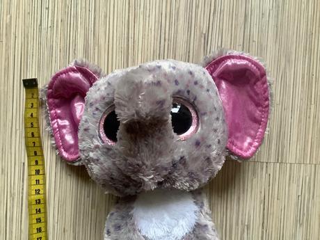 Plyšový sloník s trblietavým očami, 