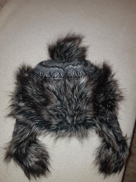 Kožušinova čiapka, m