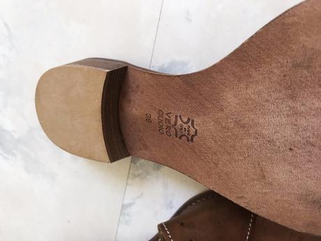 Luxusné celokožené šlapky, 38