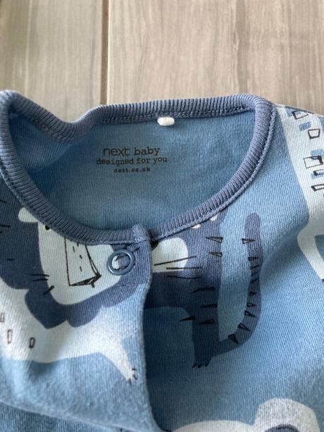 Overaly next a hm s čiapočkou top stav 9-12m, next,74