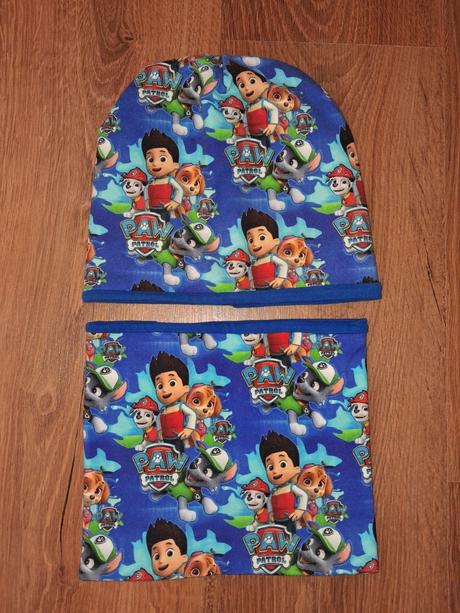 Set ciapka + nakrcnik 4-5rokov, 110