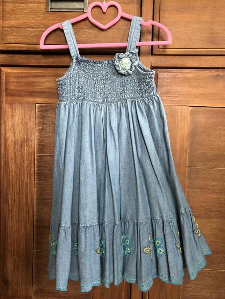 Krásne točivé šaty, cherokee,110