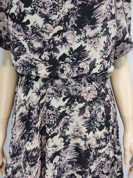 Kvalitné letné šaty, 40