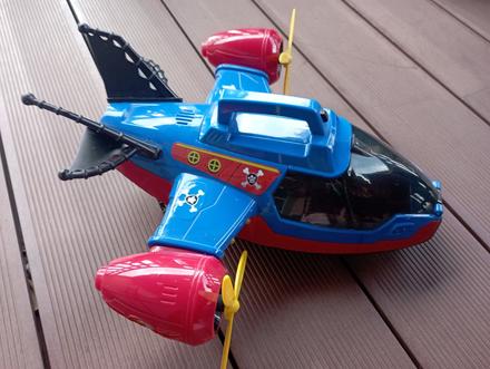 Lietadlo tlapkova patrola,