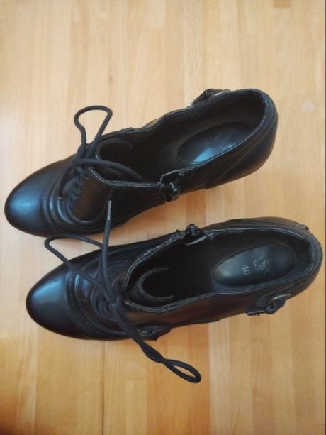 Topánky kotníkové, 40