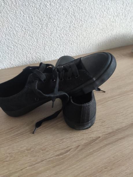 Tenisky, lee cooper,42