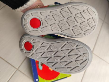 Tenisky, protetika,23