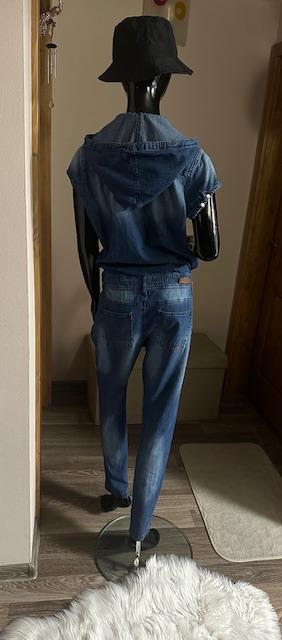 Džínsový overal na zips s kapucňou zn. retro, m