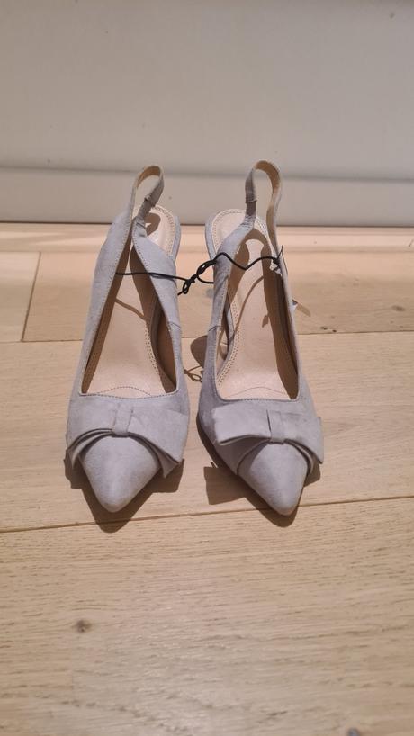 Lodičky, reserved,37