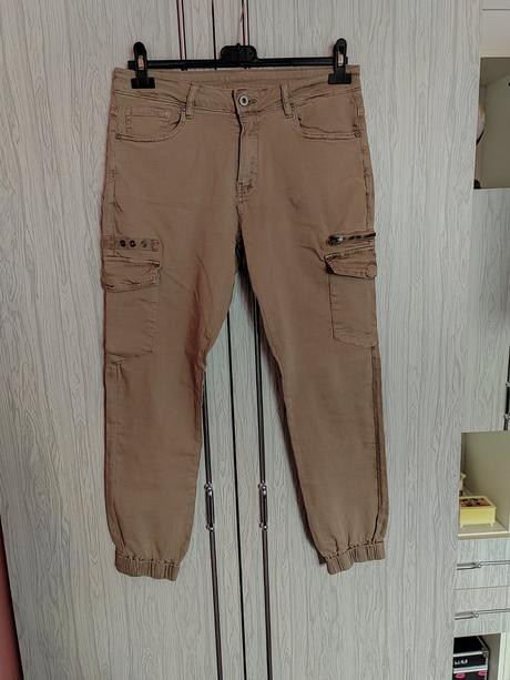 Dámske kapsáčové nohavice., l