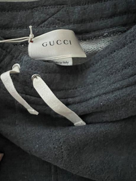 Gucci súprava nová s vysackami vel.8, 128