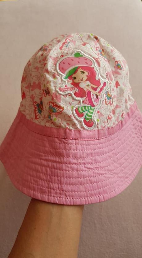 Klobúčik jahôdka, disney,104