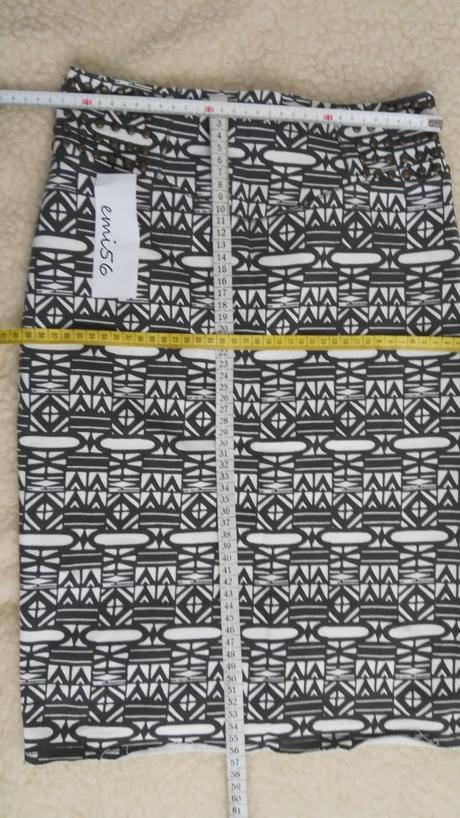 Vzorovaná sukňa, river island,s