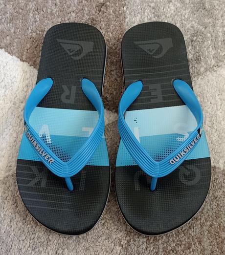 Nové značkové žabky quiksilver + ďalšie grátis, 36